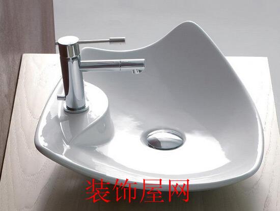即热电水龙头介绍